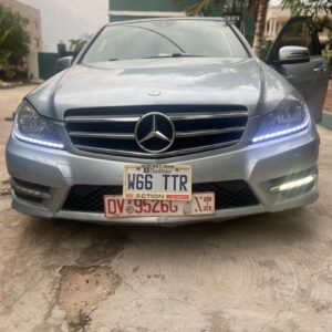 MERCEDECE BENZ C250