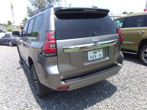 TOYOTA LAND CRUISER