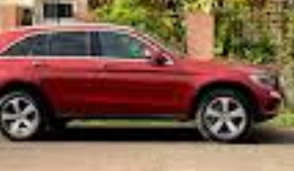 Mercedes Benz 2018 GLC 300